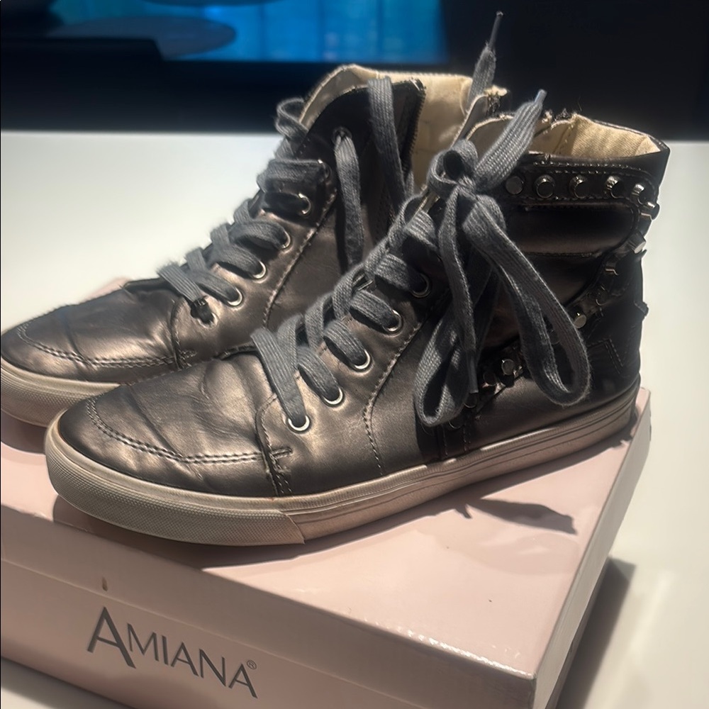 Amiana Women's Silver Studded High-Top Sneakers